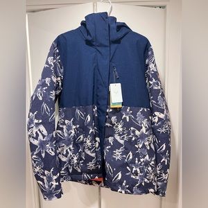 NWT! Roxy Snowboard / Ski Jacket (size XL)